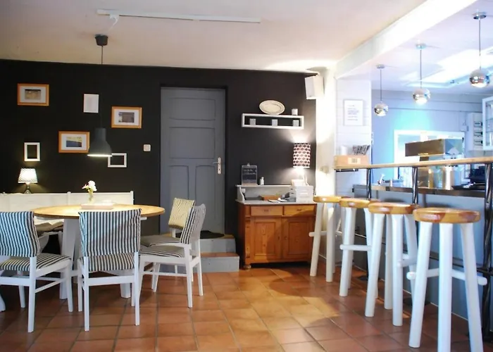 Han/Misafirhane Schmidt's Gasthof Garni *